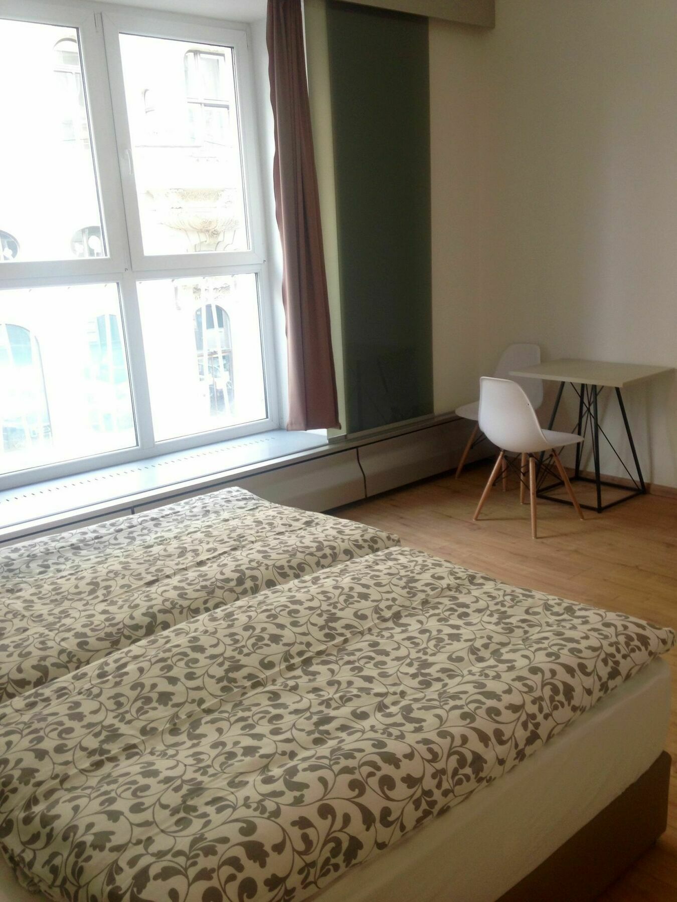 Hotel Dan In'N Out à Vienne Extérieur photo